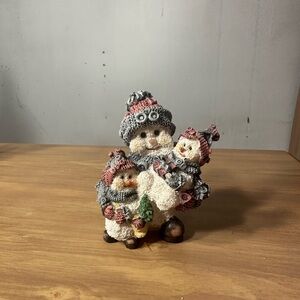 Figure of three Christmas snowman decor